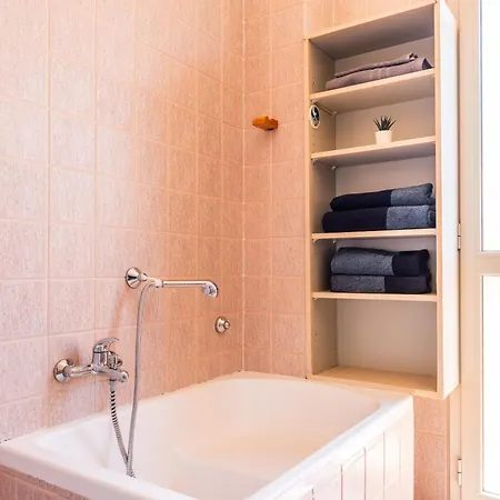 300 Meters From The Sea Quartu SantʼElena
