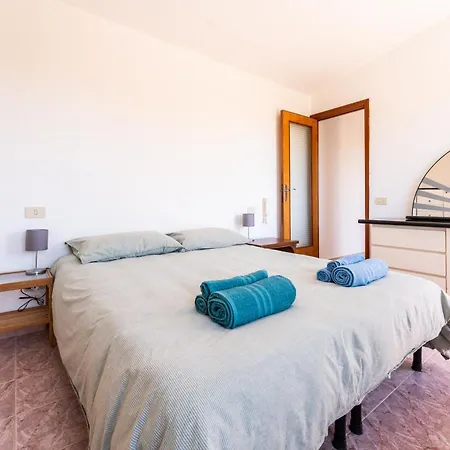 300 Meters From The Sea Apartment *