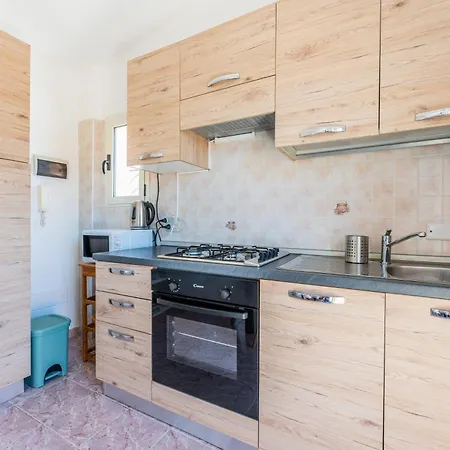 300 Meters From The Sea Apartment